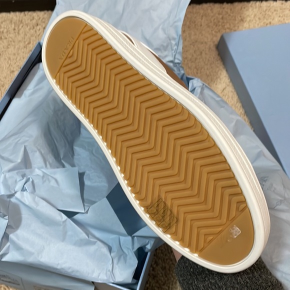 NEW Camel and white Prada sneaker - Picture 4 of 5